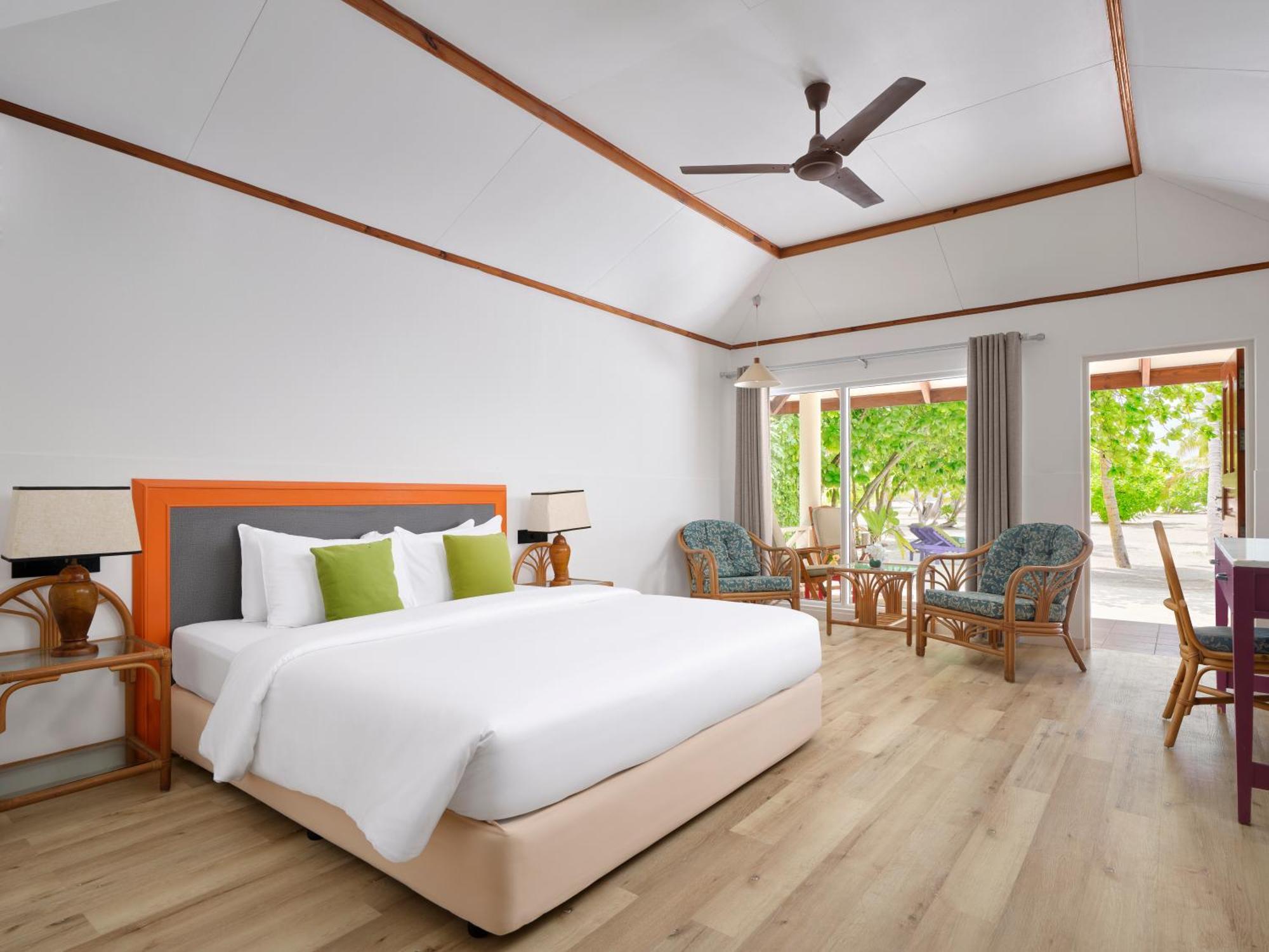 Island VIlla domestic transfers stays of 7 book from 23 Mar until 30 Sep